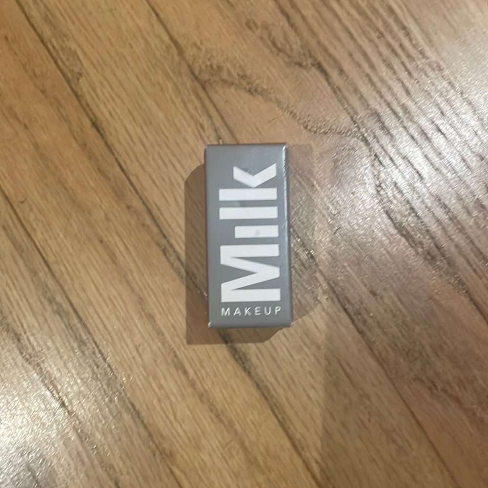 MILK MAKEUP
Lip + Cheek Cream Blush Stick enigma